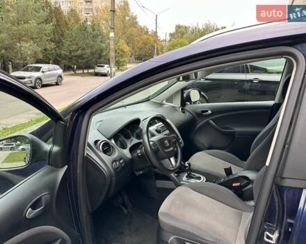 Синий Сеат Altea XL, объемом двигателя 1.6 л и пробегом 267 тыс. км за 7450 $, фото 5 на Automoto.ua