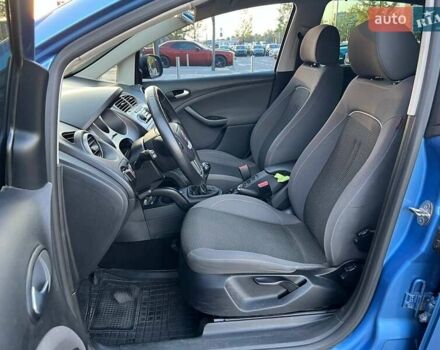 Синий Сеат Altea XL, объемом двигателя 1.6 л и пробегом 177 тыс. км за 11990 $, фото 7 на Automoto.ua