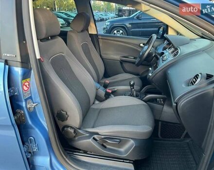 Синий Сеат Altea XL, объемом двигателя 1.6 л и пробегом 177 тыс. км за 11990 $, фото 9 на Automoto.ua
