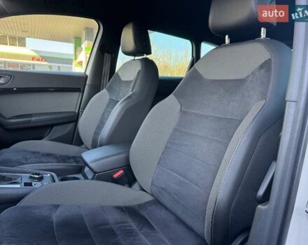 Белый Сеат Ateca, объемом двигателя 1.97 л и пробегом 165 тыс. км за 22800 $, фото 31 на Automoto.ua
