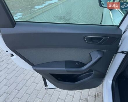 Белый Сеат Ateca, объемом двигателя 1.97 л и пробегом 165 тыс. км за 22800 $, фото 20 на Automoto.ua