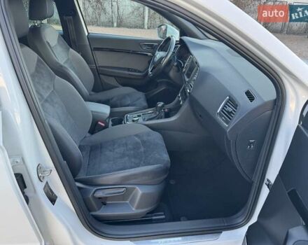 Белый Сеат Ateca, объемом двигателя 1.97 л и пробегом 165 тыс. км за 22800 $, фото 8 на Automoto.ua
