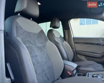 Белый Сеат Ateca, объемом двигателя 1.97 л и пробегом 165 тыс. км за 22800 $, фото 10 на Automoto.ua