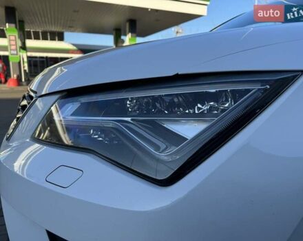 Белый Сеат Ateca, объемом двигателя 1.97 л и пробегом 165 тыс. км за 22800 $, фото 57 на Automoto.ua