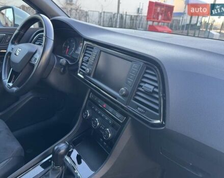 Белый Сеат Ateca, объемом двигателя 1.97 л и пробегом 165 тыс. км за 22800 $, фото 13 на Automoto.ua