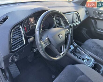 Белый Сеат Ateca, объемом двигателя 1.97 л и пробегом 165 тыс. км за 22800 $, фото 33 на Automoto.ua