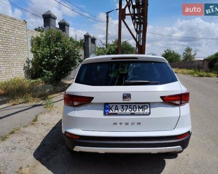 Білий Сеат Ateca, об'ємом двигуна 1.6 л та пробігом 145 тис. км за 22100 $, фото 5 на Automoto.ua