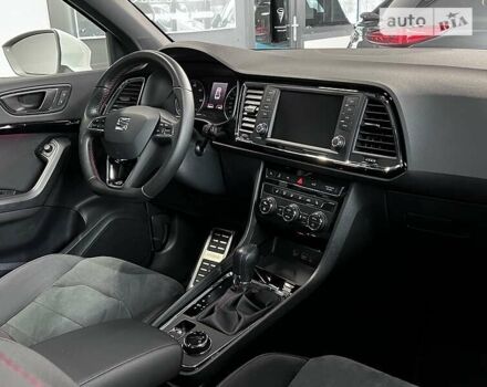 Белый Сеат Ateca, объемом двигателя 2 л и пробегом 347 тыс. км за 22990 $, фото 41 на Automoto.ua