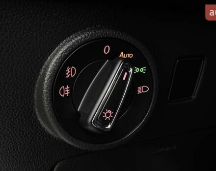 Белый Сеат Ateca, объемом двигателя 1.97 л и пробегом 113 тыс. км за 24000 $, фото 32 на Automoto.ua