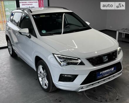 Белый Сеат Ateca, объемом двигателя 2 л и пробегом 347 тыс. км за 22990 $, фото 2 на Automoto.ua