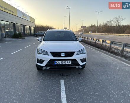 Белый Сеат Ateca, объемом двигателя 1.97 л и пробегом 260 тыс. км за 18000 $, фото 1 на Automoto.ua