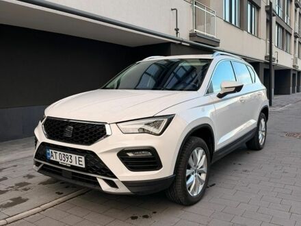 Белый Сеат Ateca, объемом двигателя 1.97 л и пробегом 128 тыс. км за 23000 $, фото 1 на Automoto.ua