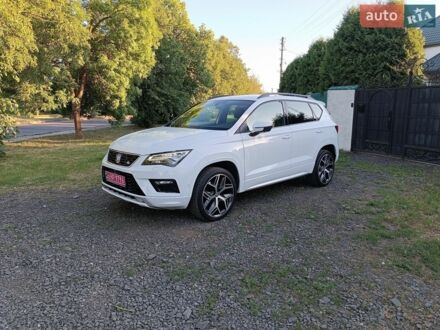 Белый Сеат Ateca, объемом двигателя 2 л и пробегом 217 тыс. км за 22500 $, фото 1 на Automoto.ua