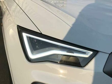 Белый Сеат Ateca, объемом двигателя 1.97 л и пробегом 11 тыс. км за 35000 $, фото 1 на Automoto.ua
