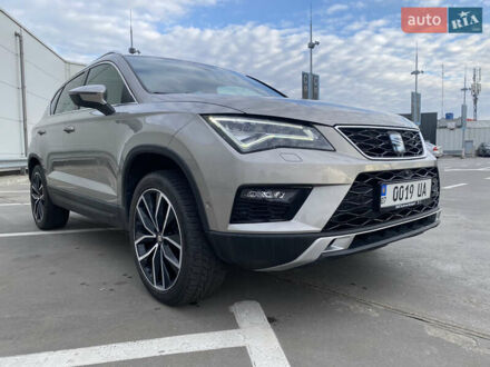 Бежевый Сеат Ateca, объемом двигателя 2 л и пробегом 60 тыс. км за 26000 $, фото 1 на Automoto.ua