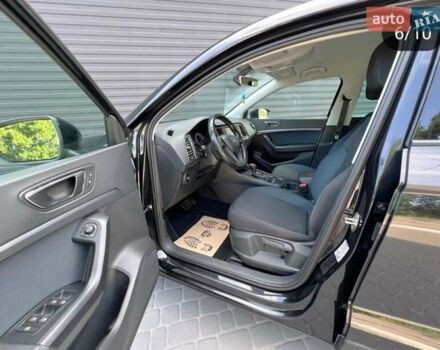 Черный Сеат Ateca, объемом двигателя 1.4 л и пробегом 158 тыс. км за 17400 $, фото 5 на Automoto.ua
