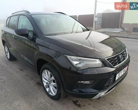 Черный Сеат Ateca, объемом двигателя 1.6 л и пробегом 150 тыс. км за 15600 $, фото 1 на Automoto.ua