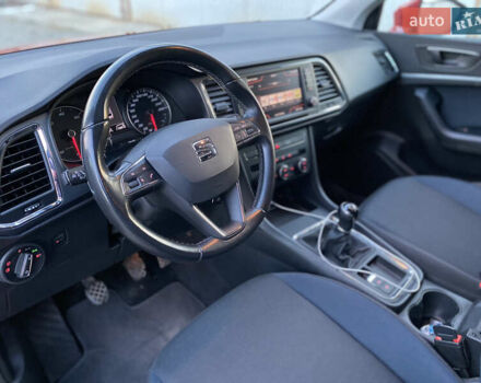 Красный Сеат Ateca, объемом двигателя 1.6 л и пробегом 150 тыс. км за 17000 $, фото 5 на Automoto.ua