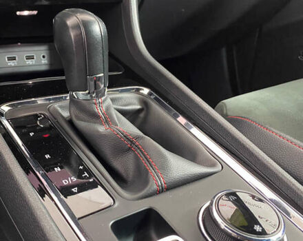 Красный Сеат Ateca, объемом двигателя 2 л и пробегом 184 тыс. км за 24950 $, фото 21 на Automoto.ua