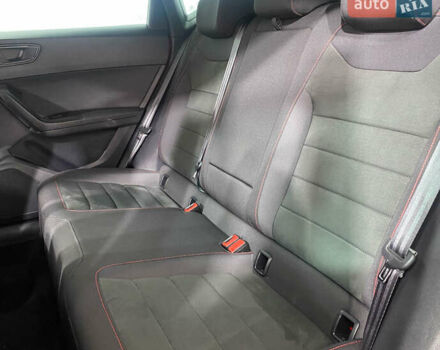 Красный Сеат Ateca, объемом двигателя 2 л и пробегом 184 тыс. км за 24950 $, фото 10 на Automoto.ua