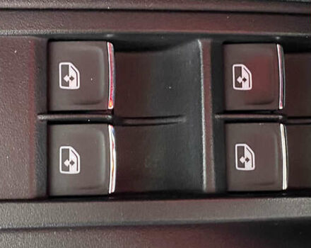 Красный Сеат Ateca, объемом двигателя 2 л и пробегом 184 тыс. км за 24950 $, фото 26 на Automoto.ua