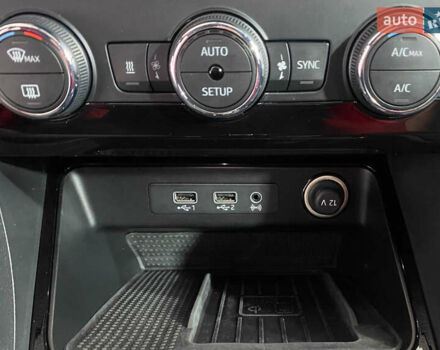 Красный Сеат Ateca, объемом двигателя 2 л и пробегом 184 тыс. км за 24950 $, фото 23 на Automoto.ua