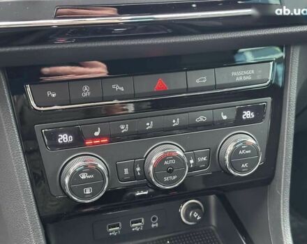 Сеат Ateca, объемом двигателя 1.4 л и пробегом 155 тыс. км за 20990 $, фото 29 на Automoto.ua