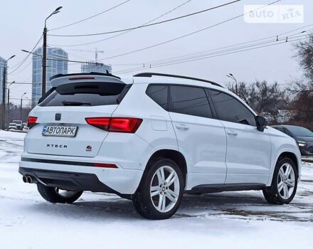 Сеат Ateca, объемом двигателя 1.97 л и пробегом 154 тыс. км за 25200 $, фото 6 на Automoto.ua