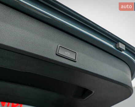 Сеат Ateca, объемом двигателя 1.5 л и пробегом 15 тыс. км за 23045 $, фото 6 на Automoto.ua