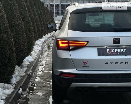 Сірий Сеат Ateca, об'ємом двигуна 1.97 л та пробігом 135 тис. км за 23490 $, фото 12 на Automoto.ua