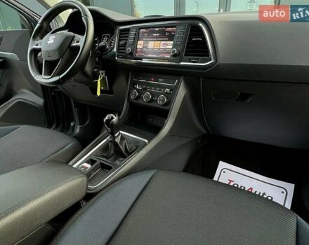 Сірий Сеат Ateca, об'ємом двигуна 1.6 л та пробігом 175 тис. км за 11000 $, фото 11 на Automoto.ua