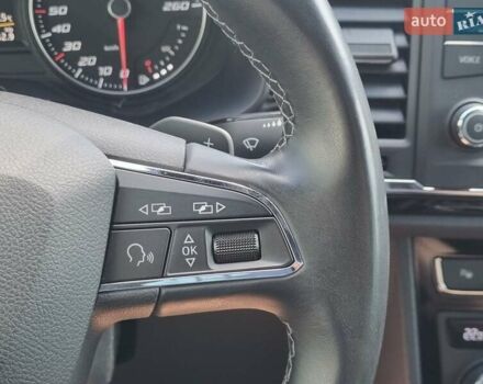 Сірий Сеат Ateca, об'ємом двигуна 2 л та пробігом 195 тис. км за 21300 $, фото 28 на Automoto.ua