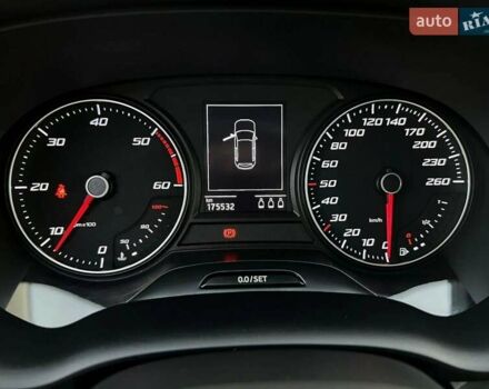Сірий Сеат Ateca, об'ємом двигуна 1.6 л та пробігом 175 тис. км за 11000 $, фото 16 на Automoto.ua