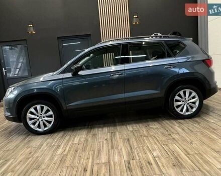 Сірий Сеат Ateca, об'ємом двигуна 1.6 л та пробігом 175 тис. км за 11000 $, фото 3 на Automoto.ua