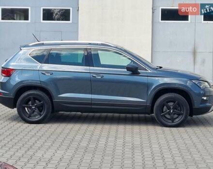 Сірий Сеат Ateca, об'ємом двигуна 2 л та пробігом 195 тис. км за 21300 $, фото 2 на Automoto.ua