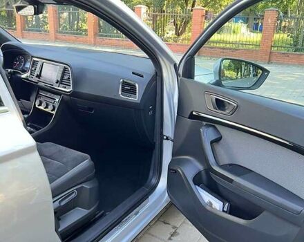 Серый Сеат Ateca, объемом двигателя 1.97 л и пробегом 176 тыс. км за 21999 $, фото 19 на Automoto.ua