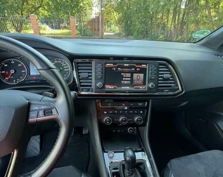 Серый Сеат Ateca, объемом двигателя 1.97 л и пробегом 176 тыс. км за 21999 $, фото 15 на Automoto.ua