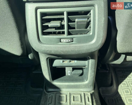 Сірий Сеат Ateca, об'ємом двигуна 1.6 л та пробігом 80 тис. км за 20400 $, фото 30 на Automoto.ua