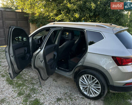 Серый Сеат Ateca, объемом двигателя 1.6 л и пробегом 168 тыс. км за 19800 $, фото 8 на Automoto.ua