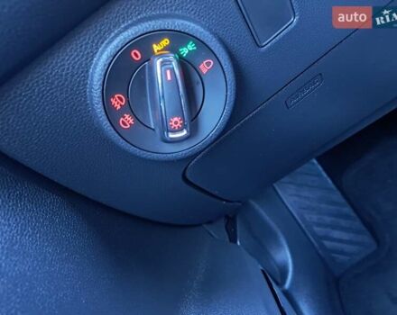 Серый Сеат Ateca, объемом двигателя 1.97 л и пробегом 181 тыс. км за 21999 $, фото 19 на Automoto.ua