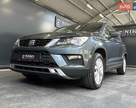 Сірий Сеат Ateca, об'ємом двигуна 1.6 л та пробігом 155 тис. км за 18000 $, фото 3 на Automoto.ua