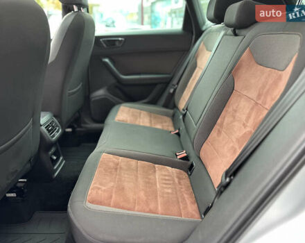 Сірий Сеат Ateca, об'ємом двигуна 1.6 л та пробігом 99 тис. км за 20500 $, фото 18 на Automoto.ua
