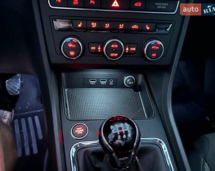 Серый Сеат Ateca, объемом двигателя 1.4 л и пробегом 92 тыс. км за 19700 $, фото 11 на Automoto.ua