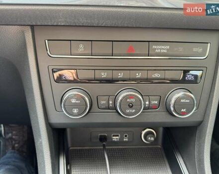 Серый Сеат Ateca, объемом двигателя 1.6 л и пробегом 56 тыс. км за 22500 $, фото 22 на Automoto.ua