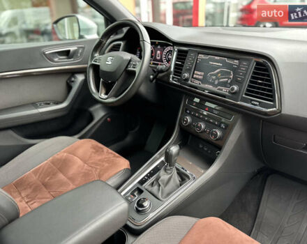 Сірий Сеат Ateca, об'ємом двигуна 1.6 л та пробігом 99 тис. км за 20500 $, фото 16 на Automoto.ua