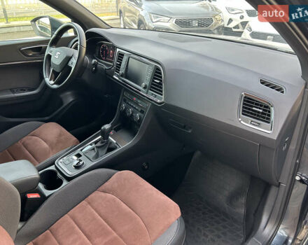 Серый Сеат Ateca, объемом двигателя 1.6 л и пробегом 80 тыс. км за 19500 $, фото 20 на Automoto.ua