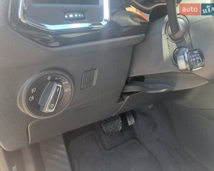 Серый Сеат Ateca, объемом двигателя 1.97 л и пробегом 176 тыс. км за 21999 $, фото 16 на Automoto.ua