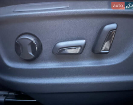 Сірий Сеат Ateca, об'ємом двигуна 1.6 л та пробігом 80 тис. км за 20400 $, фото 24 на Automoto.ua