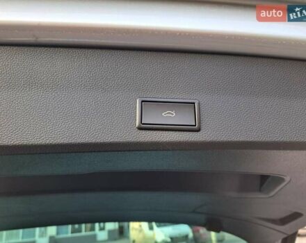 Серый Сеат Ateca, объемом двигателя 1.97 л и пробегом 181 тыс. км за 21999 $, фото 37 на Automoto.ua
