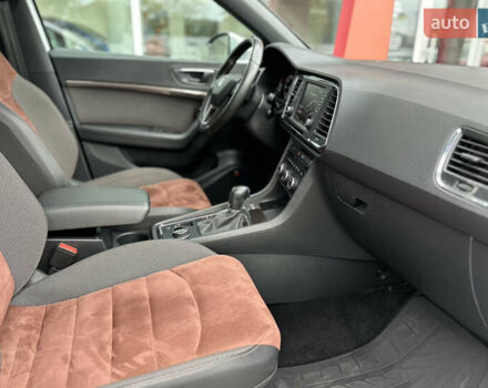 Сірий Сеат Ateca, об'ємом двигуна 1.6 л та пробігом 99 тис. км за 20500 $, фото 15 на Automoto.ua